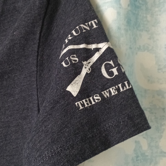 American Woman Grunt tshirt - Picture 4 of 6
